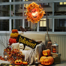 Laden Sie das Bild in den Galerie-Viewer, Halloween-Kranz mit Kürbisgesicht &amp; 44 LED-Lichtern – Flackernder Grusel für Tür, Fenster &amp; Kamin, 44 cm