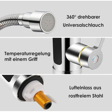 Laden Sie das Bild in den Galerie-Viewer, Durchlauferhitzer Wasserhahn Armatur mit LED-Anzeige. Komplette 3000W Armatur mit Stromanschluss.