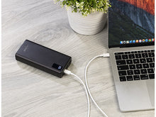 Laden Sie das Bild in den Galerie-Viewer, Powerbank 20.000 mAh. Extrem leistungsstark. Mit den neusten Anschlüssen. Für Smartphones und andere Geräte.